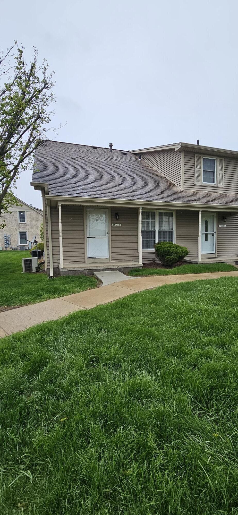 Property Photo:  20016 Village Green Court  MI 48183 