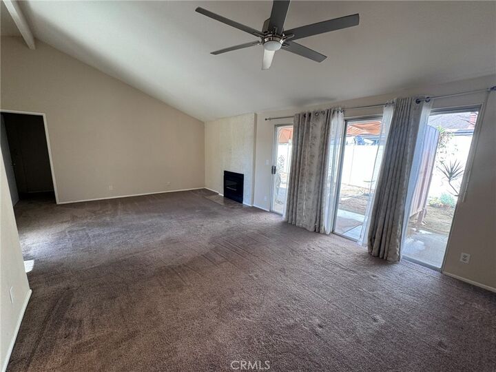 Property Photo:  296 Parkview Place  CA 92530 