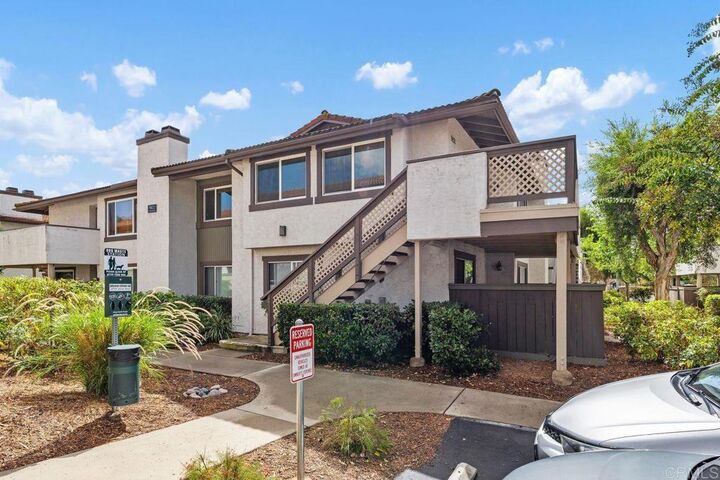 Property Photo: 9821 Caspi Gardens Way 2 CA 92071