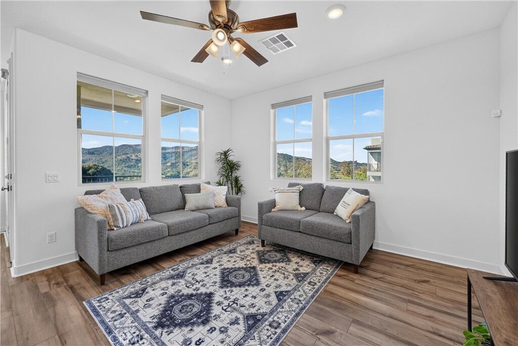 Property Photo:  1500 Lasso Way 304  CA 92694 