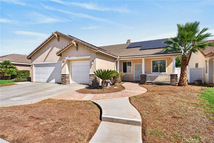 Property Photo: 3533 Amberly CA 92571