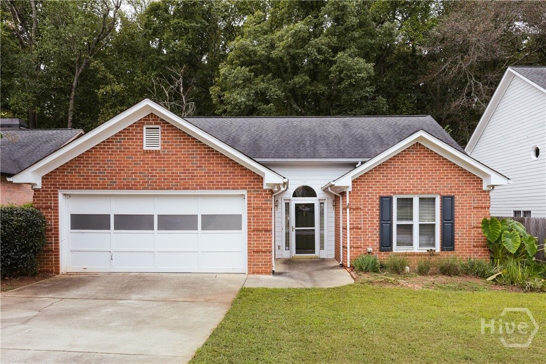 Property Photo:  137 Lucy Lane  GA 30606 