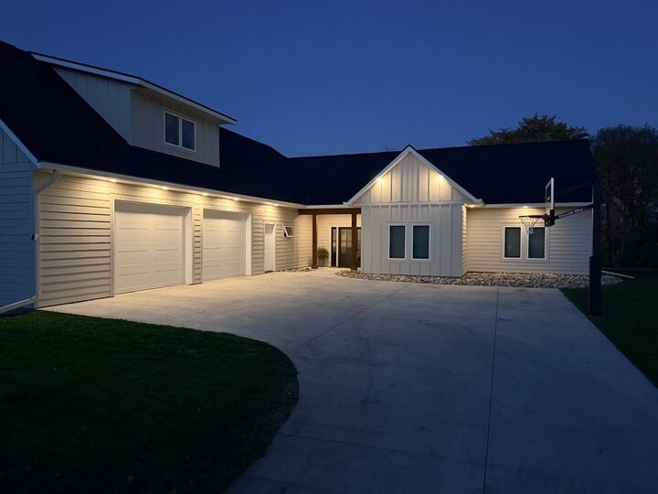 Property Photo:  1949 Rosewood Lane SE  MN 56308 