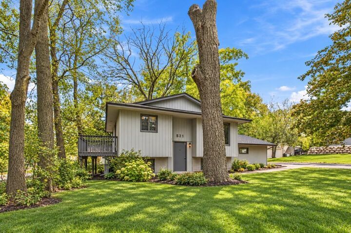Property Photo:  521 Warner Avenue S  MN 55090 