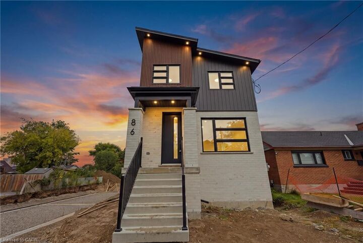 Property Photo:  86 Florence Avenue 2  ON N2A 2K8 