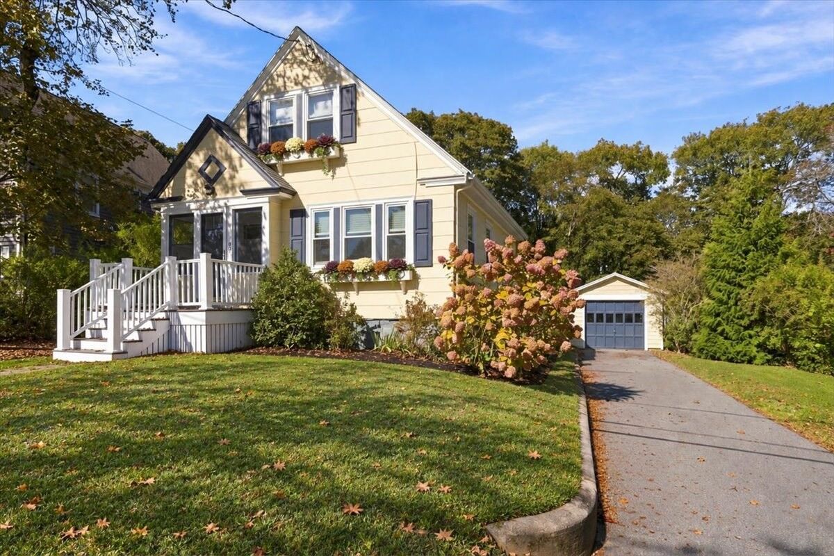Property Photo: 82 Manatee Rd MA 02043