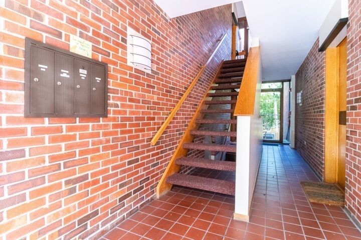 Property Photo:  241 Perkins B802  MA 02130 