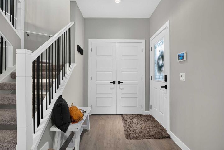 Property Photo:  160 Rainbow Falls Passage  AB T1X 0S6 