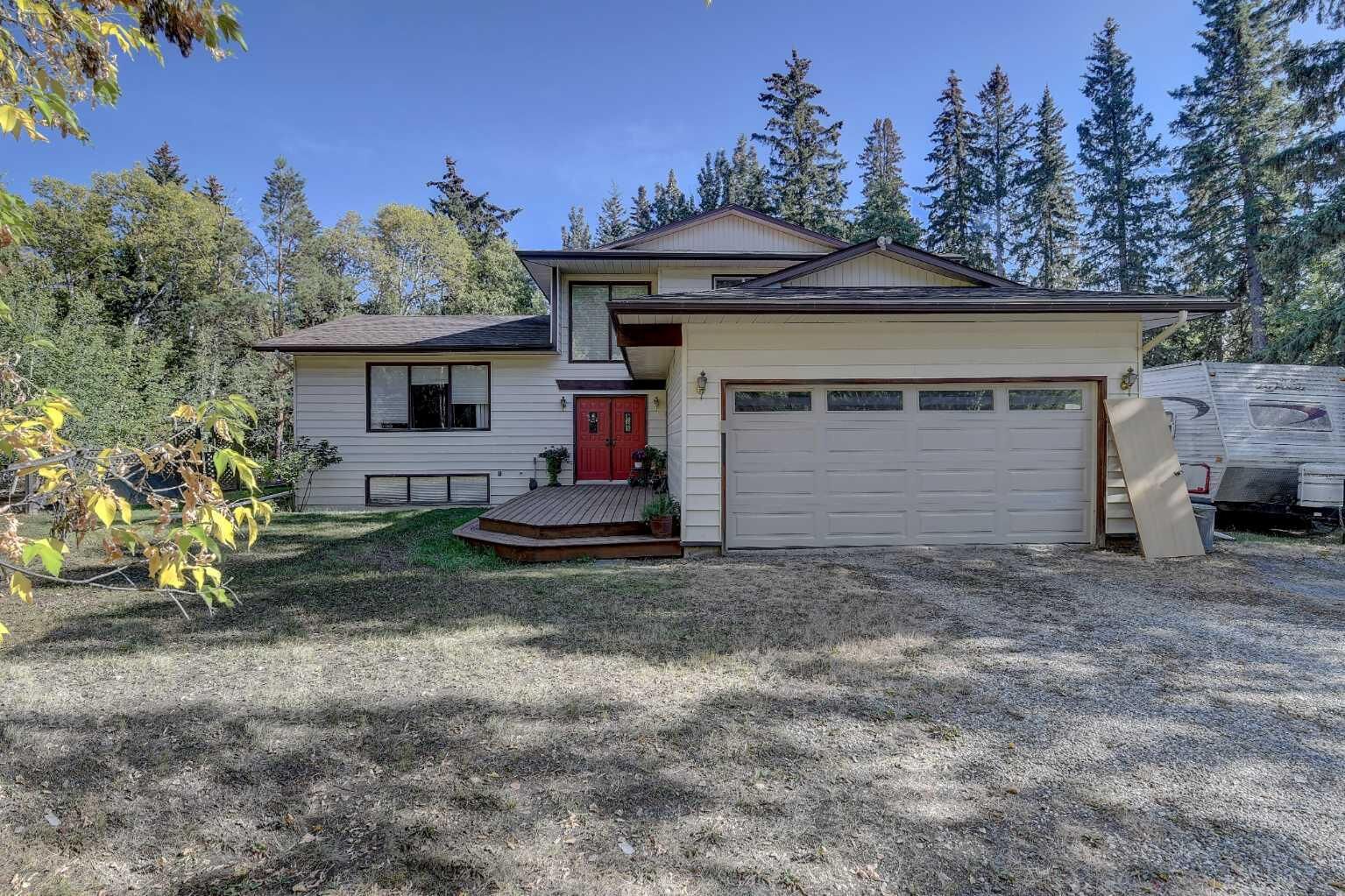 Property Photo:  713062 Range Road 94  AB T0H 0C0 