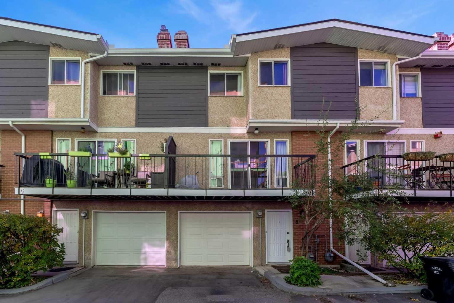 Property Photo:  643 4 Avenue NE 8  AB T2E 0J9 