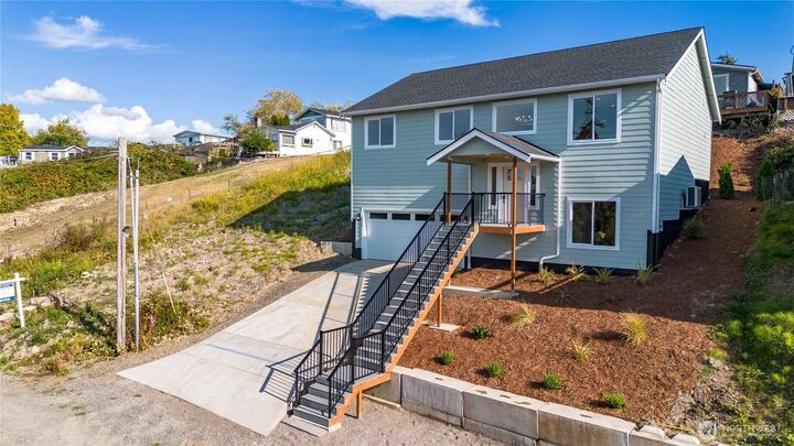 Property Photo:  7528  Wooldridge Drive  WA 98230 