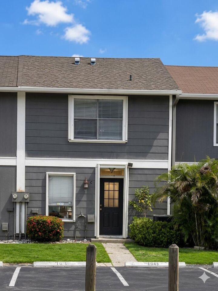 Property Photo:  5508 Cannon Way C  FL 33415 