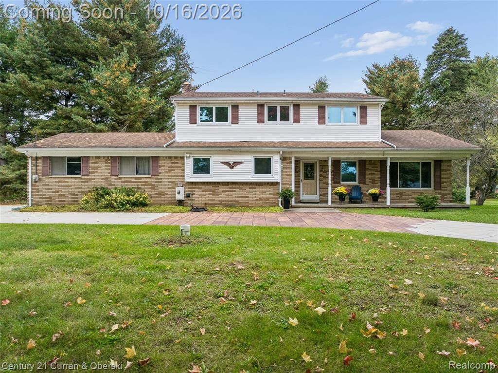 Property Photo: 5372 Daniel Drive MI 48114