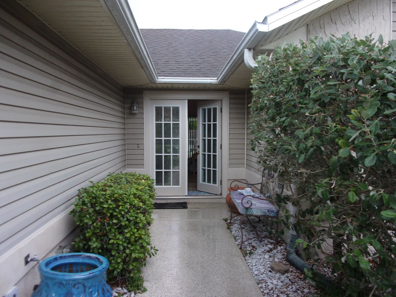 Property Photo: 652 Nautical Way FL 32080