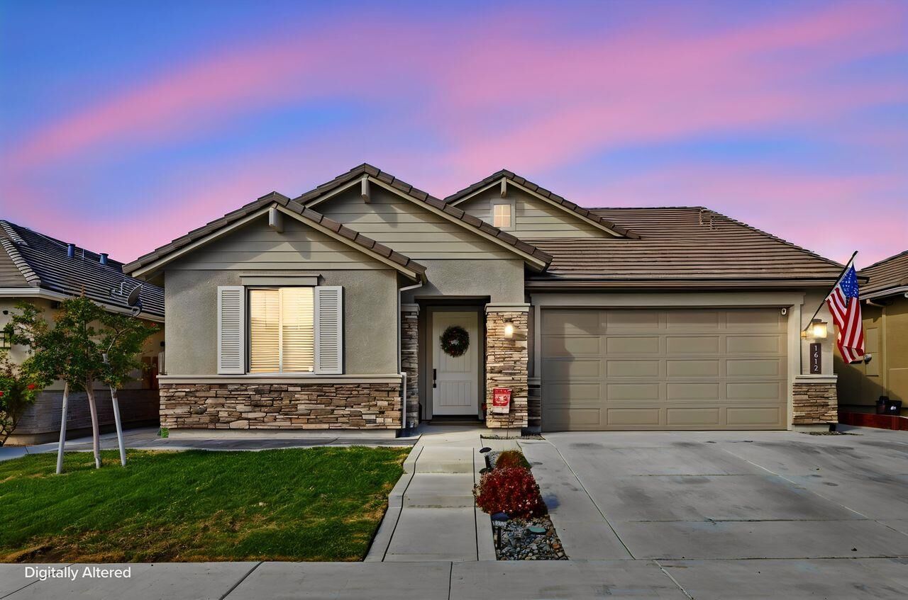 Property Photo:  1612 Goldenstar Court  CA 95023 