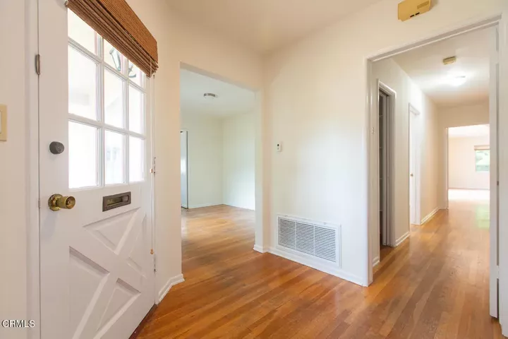 Property Photo:  710 S Grand Avenue  CA 91105 