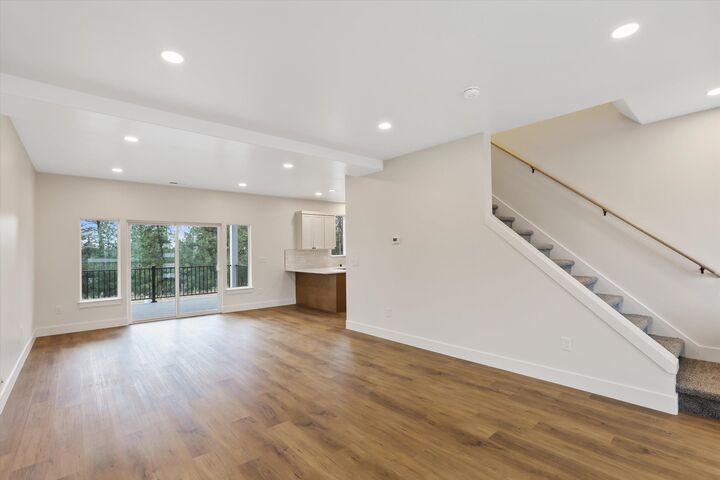 Property Photo:  2676 S Homestead Ln  WA 99037 