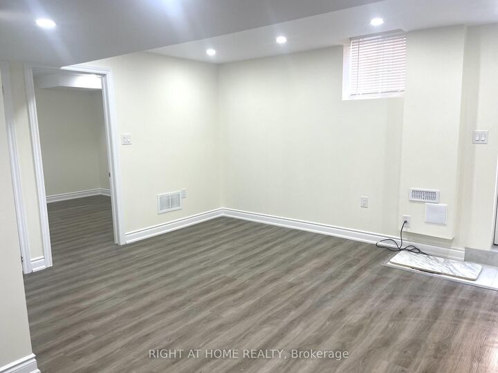 Property Photo:  11 Herdwick Street Unit #2 (Bsmt)  ON L6S 6L6 