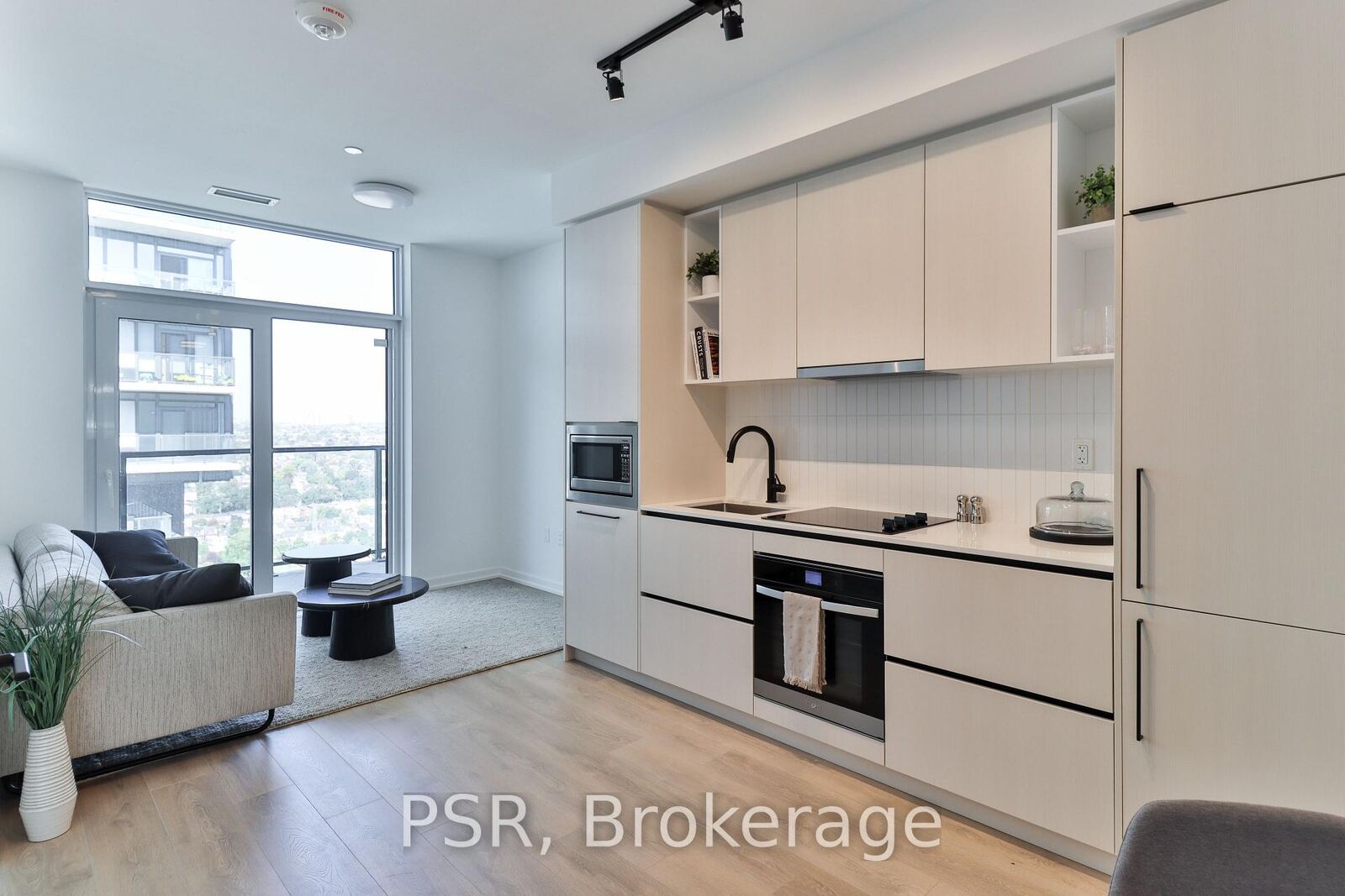 Property Photo:  10 Graphophone Grove 2405  ON M6H 0E5 