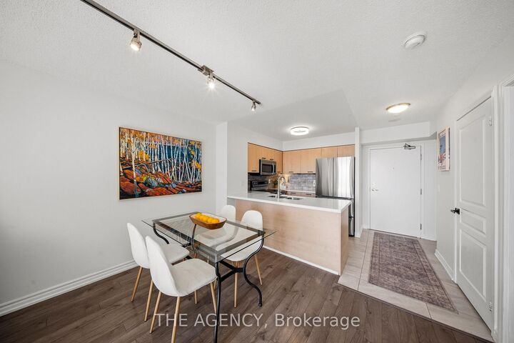 Property Photo:  51 Harrison Garden Boulevard 809  ON M2N 7G4 