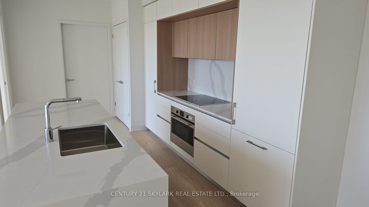 Property Photo:  322 Dupont Street 902  ON M5R 0E3 