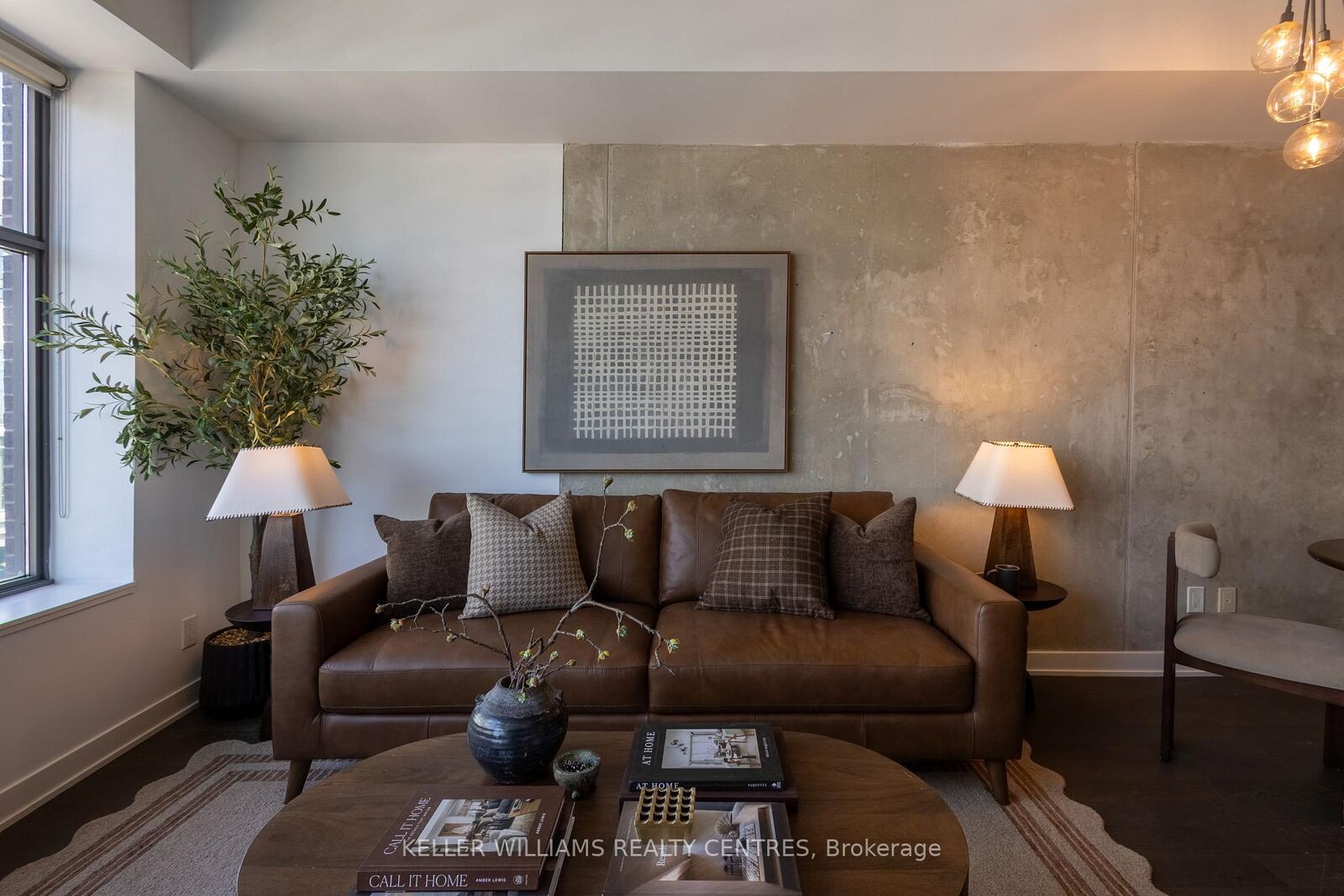 Property Photo:  1201 Dundas Street E 806  ON M4M 1S2 
