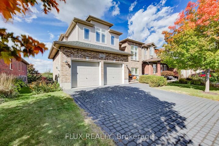 Property Photo:  54 Ingram Drive  ON N1E 0G4 