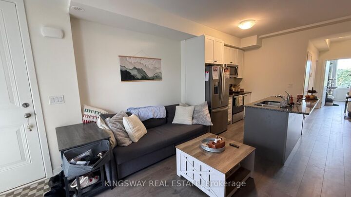 Property Photo:  160 Densmore Road 1302  ON K9A 4J9 