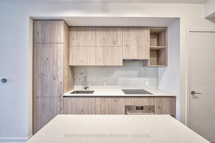 Property Photo:  1 Yorkville Avenue 1206  ON M4W 1L1 