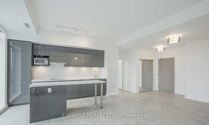 Property Photo:  18 Rouge Valley Drive W 713  ON L6G 0B6 