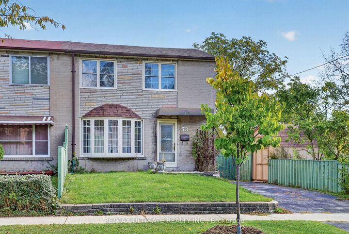 Property Photo:  73 Chestnut Crescent  ON M1L 1Y6 
