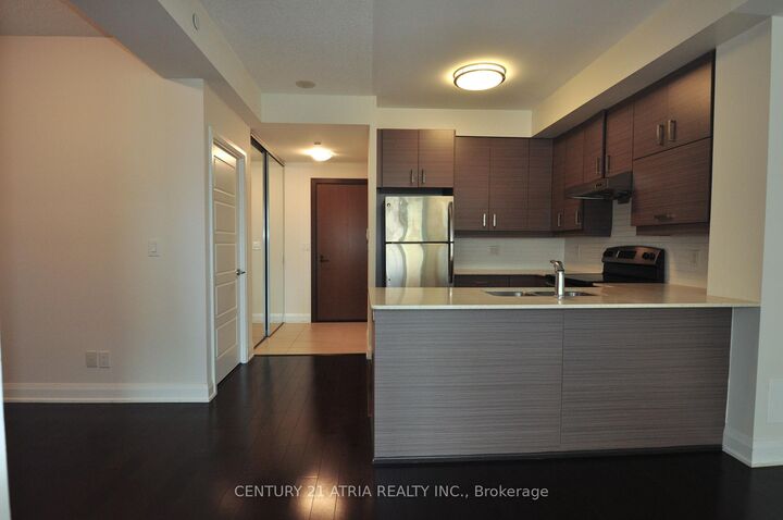Property Photo:  1 Uptown Drive 308  ON L3R 5C1 