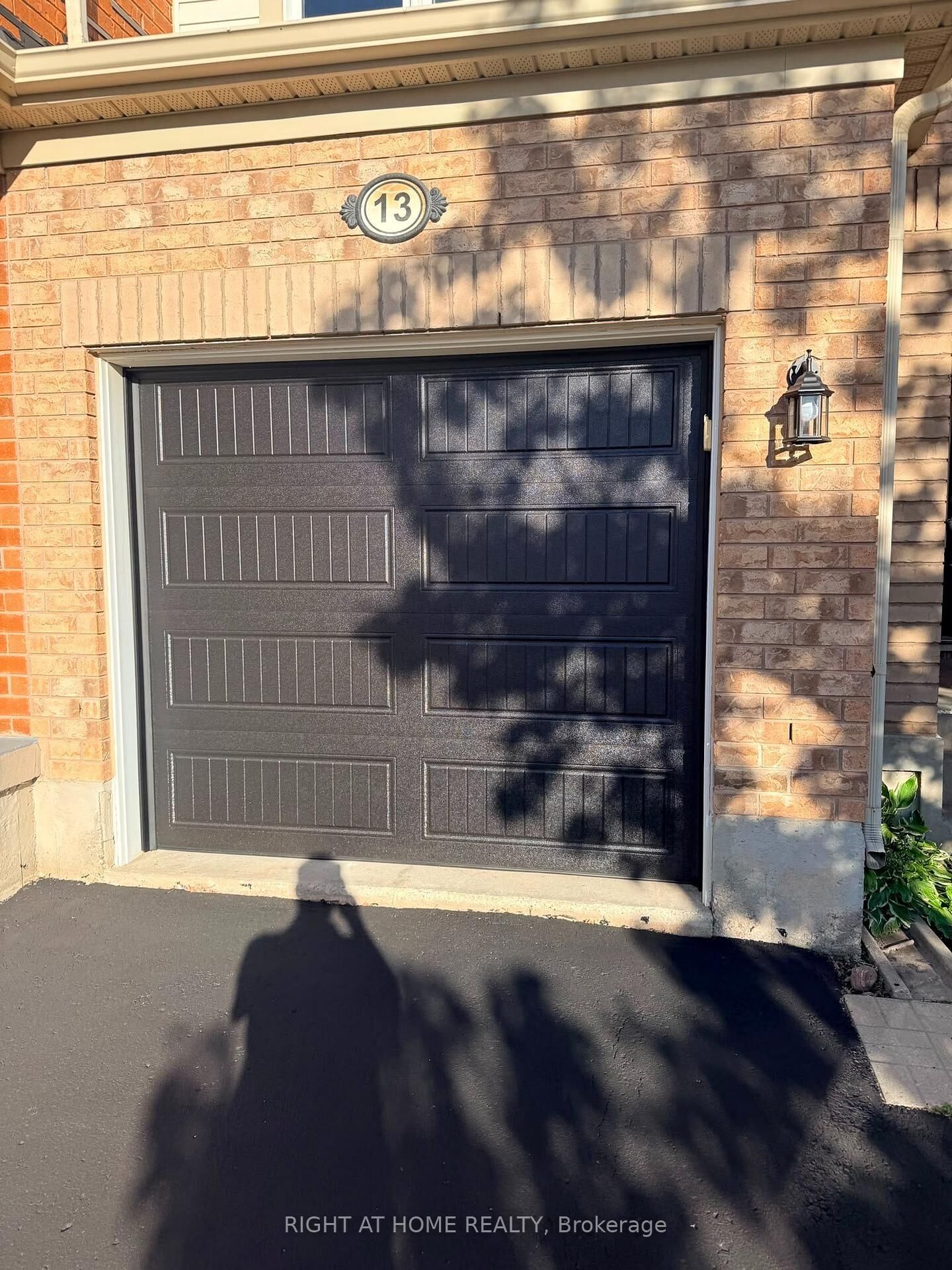 Property Photo: 13 Lanternlight Lane ON L7A 0T3