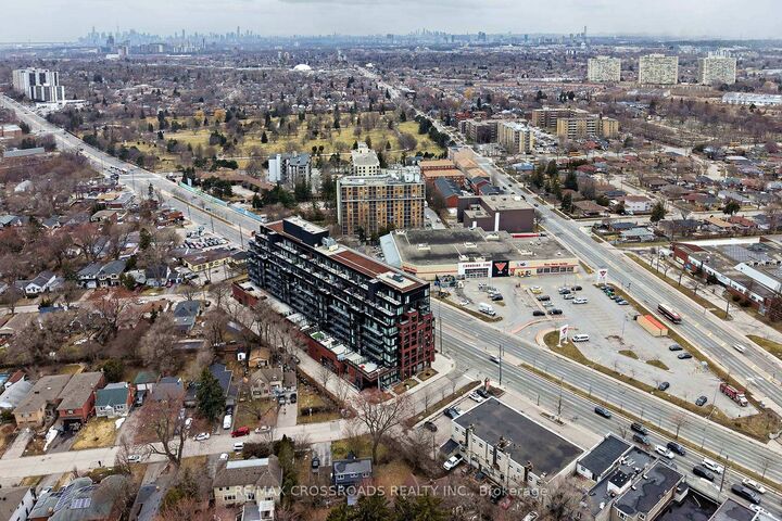Property Photo:  2799 Kingston Road 628  ON M1M 1N1 