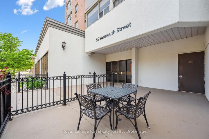 Property Photo:  55 Yarmouth Street 508  ON N1H 7R4 