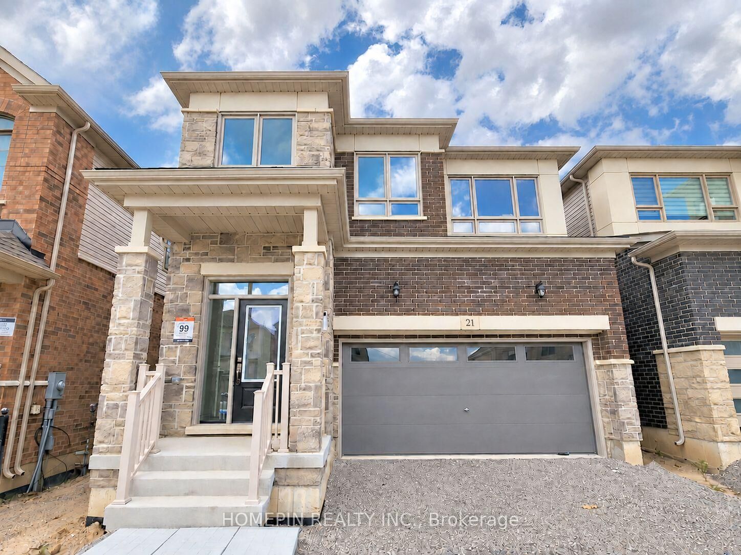 Property Photo:  21 Phoenix Boulevard  ON L9S 2Z4 