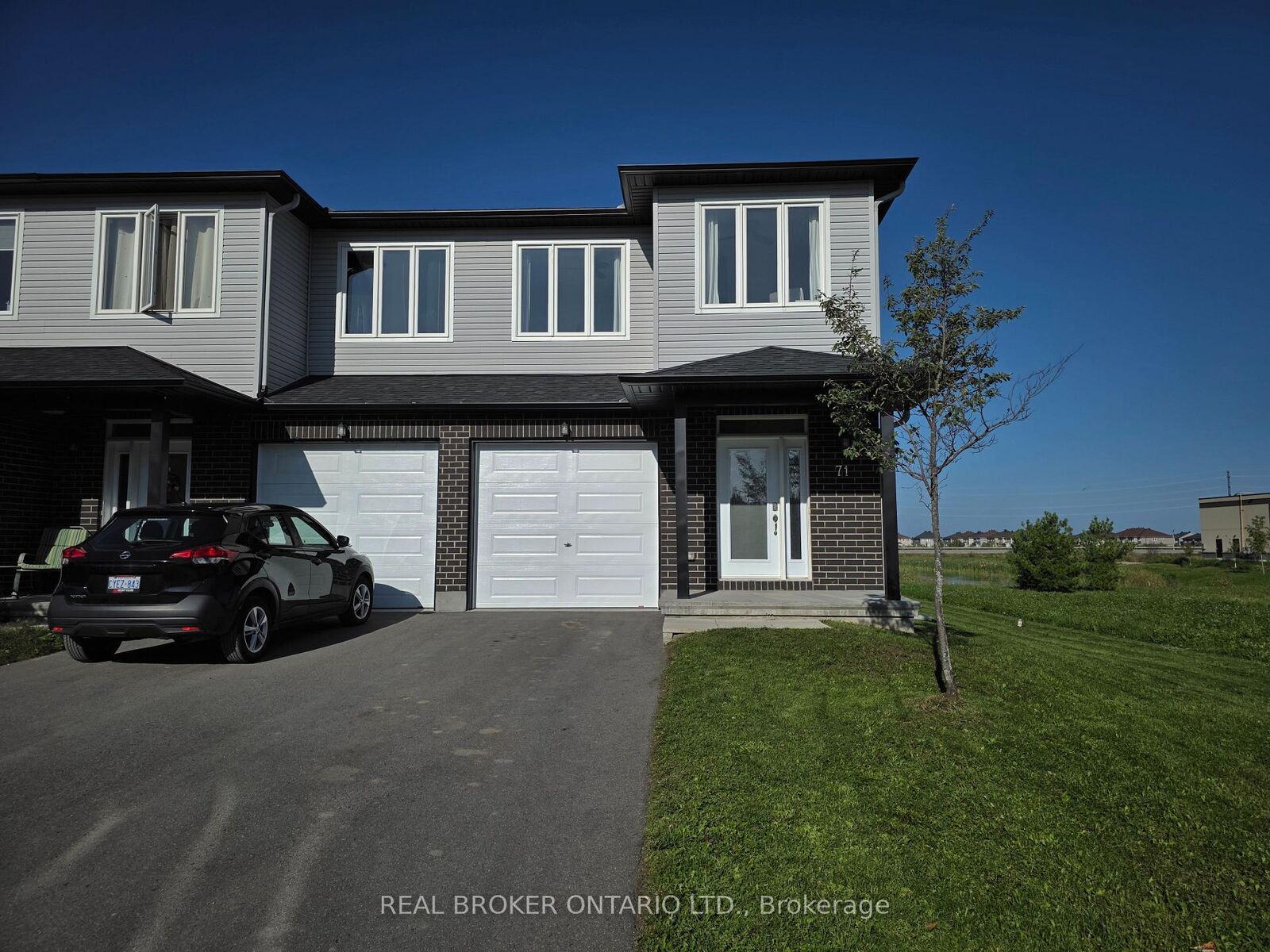 Photo de la propriété:  71 McPhail Road  ON K7C 0P6 