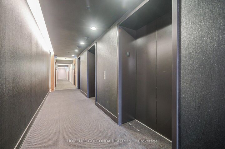 Property Photo:  85 Queens Wharf Road 1512  ON M5V 0J9 