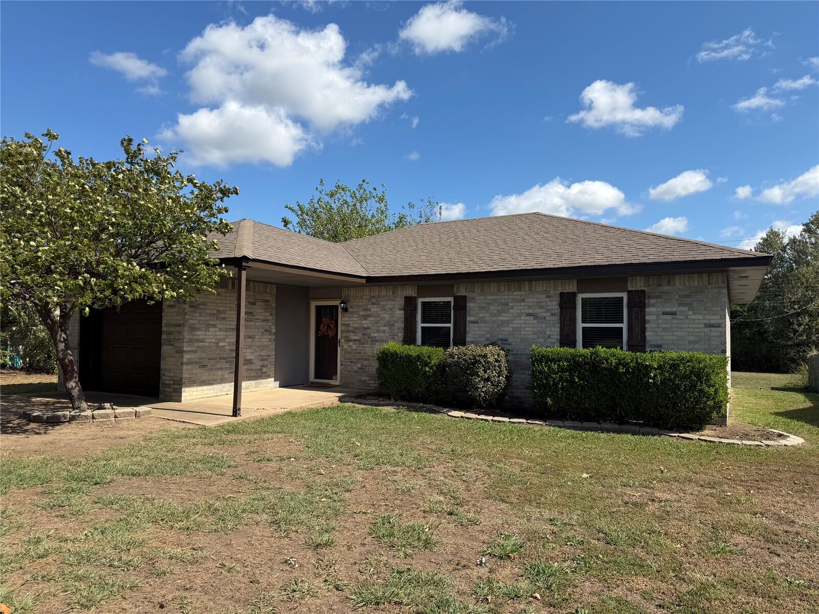 Property Photo:  1434 Will Rogers Drive  OK 74023 