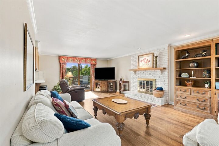 Property Photo:  950 Broad Meadow Drive  PA 15237 