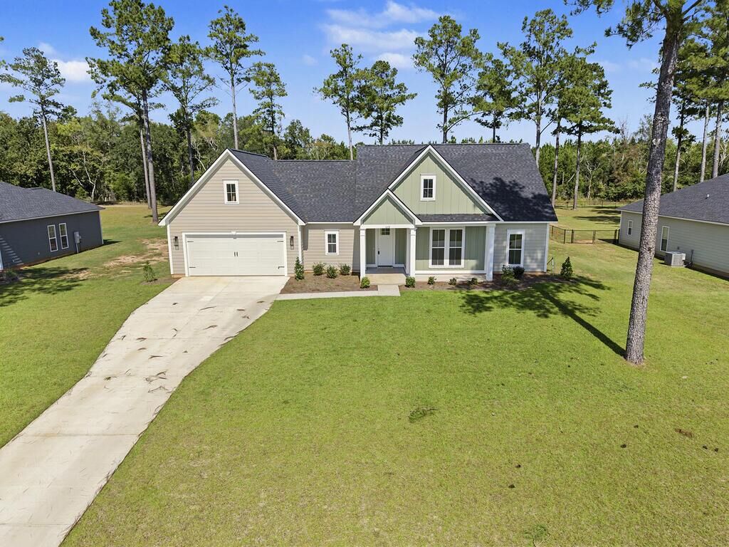 Property Photo:  329 Willow Oak Loop  GA 31763 