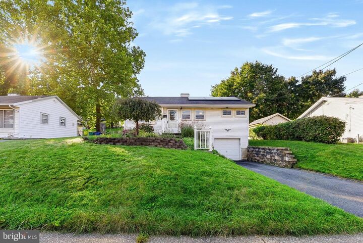 Property Photo:  4521 Londonderry Road  PA 17109 