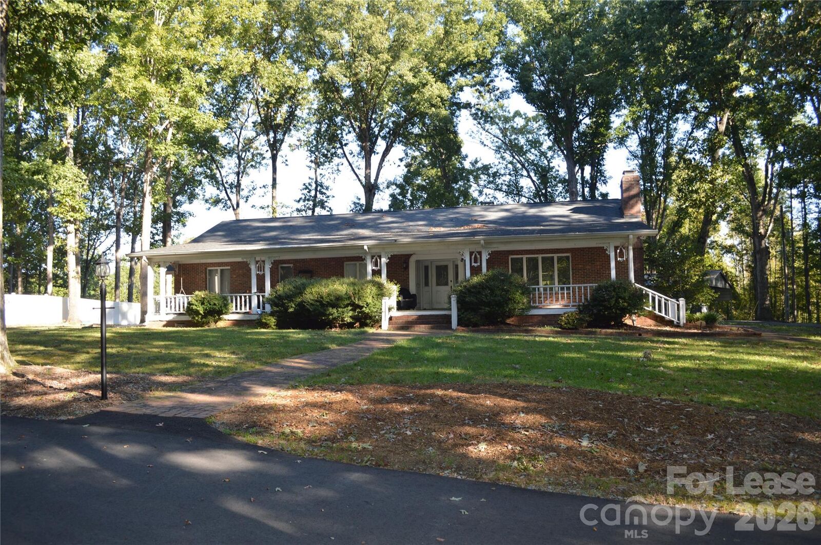 Property Photo:  9932 Heritage Oak Court  NC 28173 