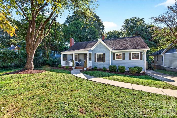 Property Photo: 2814 Virginia Avenue NC 28205