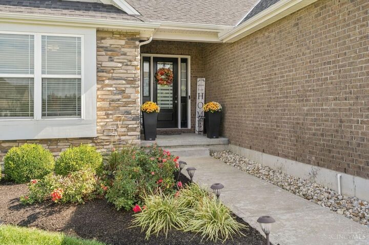Property Photo:  6538 Walnut Point Way  OH 45011 