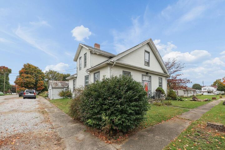 Property Photo: 108 S 7th Street OH 43025