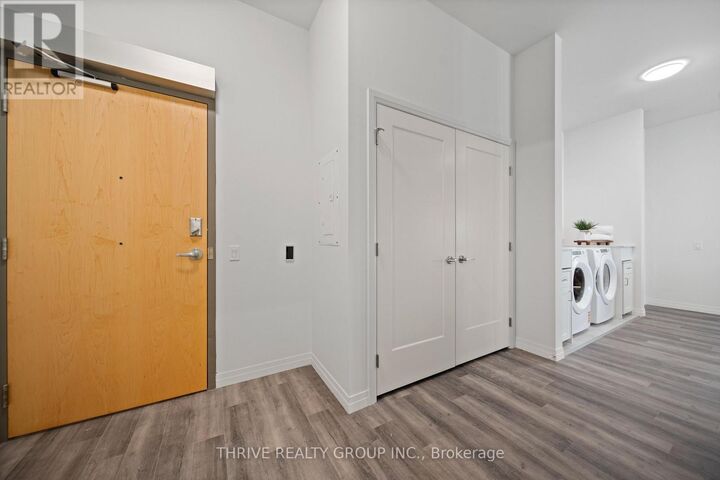 Property Photo:  373 Hill Street 112  ON N6B 1E3 