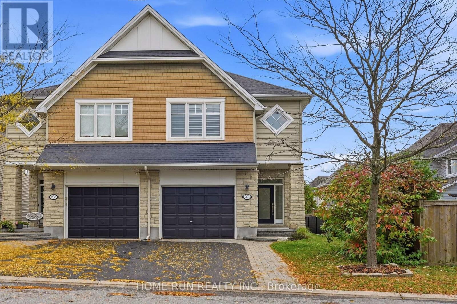 Property Photo:  201 Espin Heights  ON K2J 0Y7 