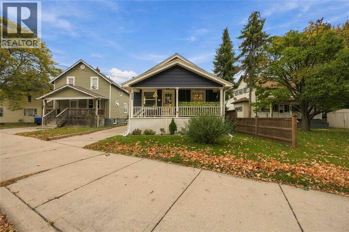 Property Photo:  230 Ontario Street  ON N7T 1L4 