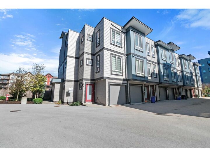 Property Photo: 5515 199A Street 29 BC V3A 1J7
